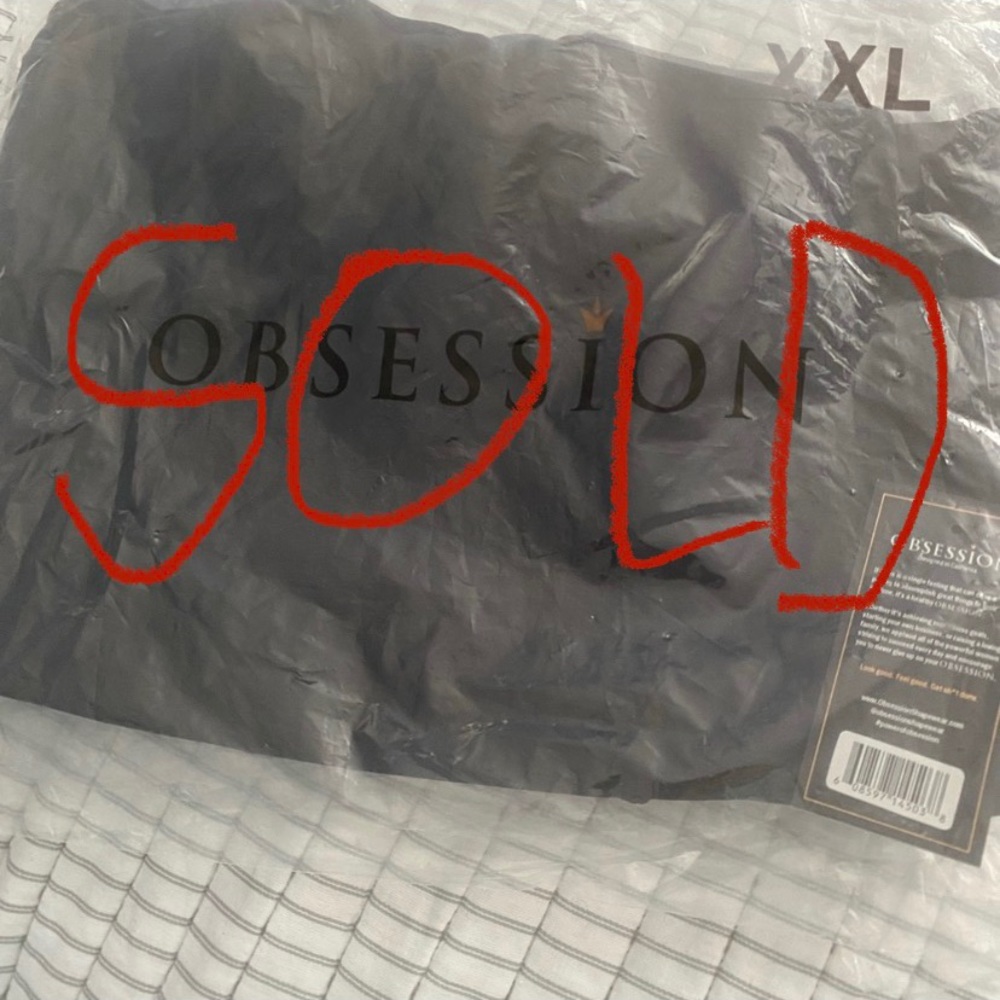 Obsession leggings size XL - these have been sold, I can’t delete the listing